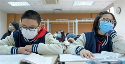 9 tỉnh, thành phố đón học sinh quay trở lại trường học trực tiếp