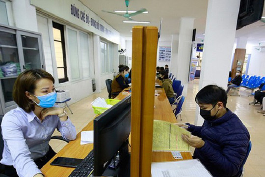 Hà Nội: 60.000 lao động hưởng bảo hiểm thất nghiệp trong 11 tháng