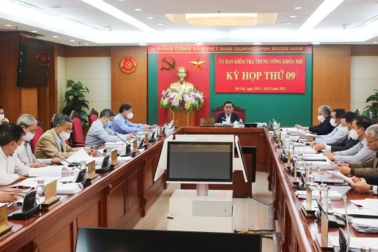 Ủy ban Kiểm tra Trung ương xem xét, thi hành kỷ luật một số cán bộ