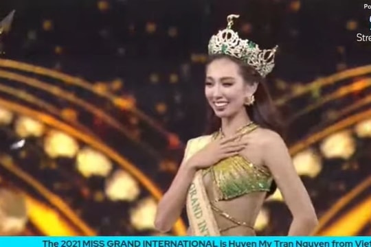 Thuỳ Tiên đăng quang Miss Grand International 2021 