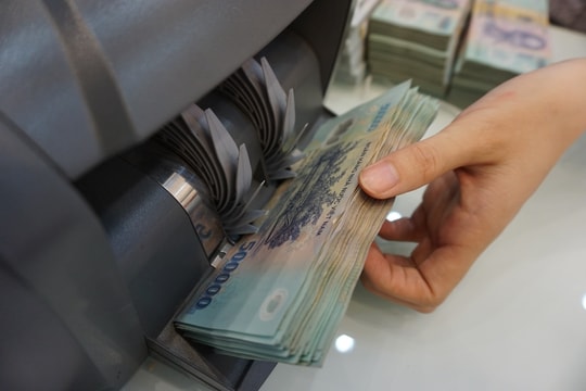 Loạt doanh nghiệp, công ty chứng khoán bị phạt vì sai phạm phát hành trái phiếu