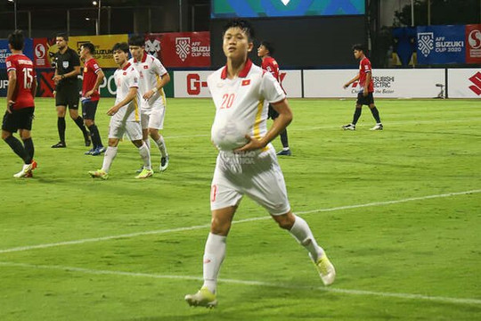 Việt Nam thắng Lào 2-0 trận ra quân AFF Cup
