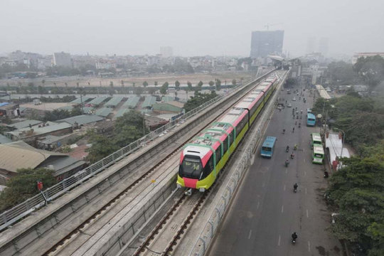 Chạy thử tàu metro Nhổn - ga Hà Nội tốc độ tối đa 80km/h