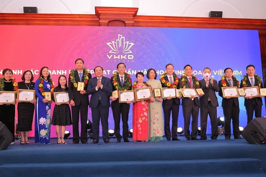 Petrovietnam về đích sớm nhiều chỉ tiêu quan trọng, báo hiệu một năm hoàn thành xuất sắc kế hoạch