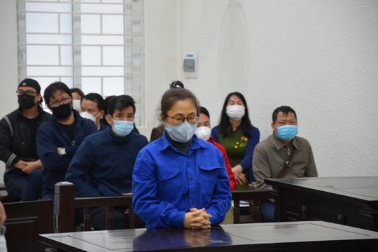 Cựu nữ Thiếu tá công an lĩnh án 19 năm tù vì lừa đảo