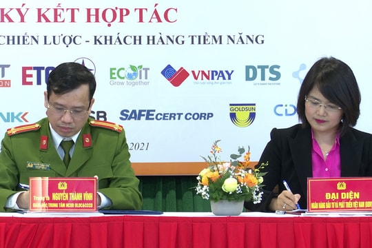 BIDV tiên phong ứng dụng CCCD gắn chip trong giao dịch ngân hàng
