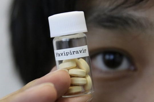 Dùng thuốc Favipiravir điều trị F0 nhẹ và trung bình