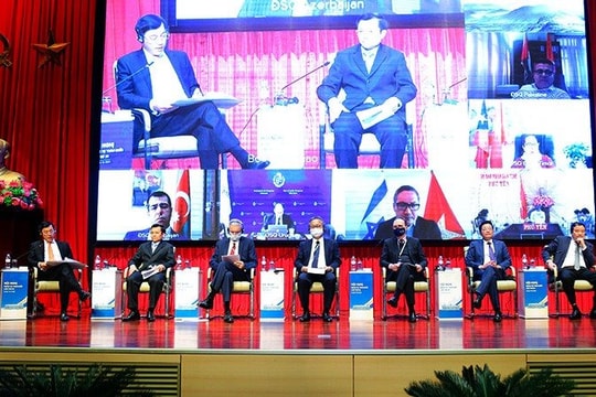 “Gặp gỡ tay ba” giữa Đoàn Ngoại giao, Hiệp hội doanh nghiệp nước ngoài với địa phương, doanh nghiệp Việt Nam