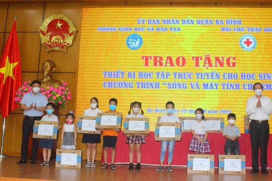 Ngành GD&ĐT quận Ba Đình đồng hành cùng giáo viên và học sinh vượt qua đại dịch COVID-19