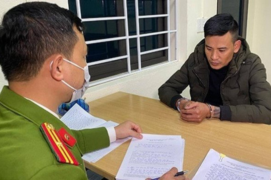  Mua bán dâm trong nhà nghỉ, 5 đôi nam nữ bị bắt quả tang