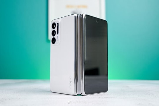 OPPO Find N ra mắt
