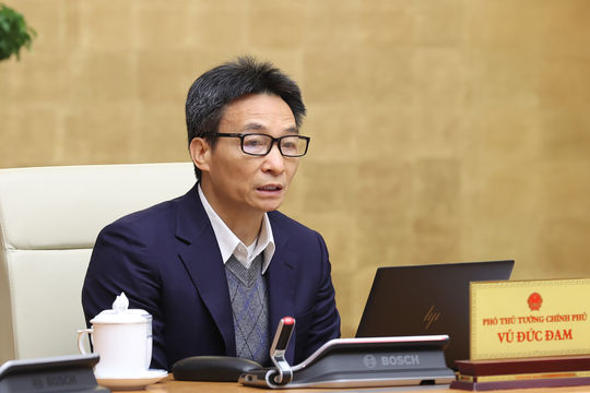 PTT Vũ Đức Đam: "Tôi nhận nhiều phản ánh người mắc Covid-19 phải nhờ vả mới được cấp thuốc"