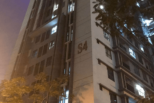 Hà Nội: Bé trai 12 tuổi rơi từ tầng 22 chung cư xuống tử vong