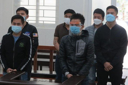 Đi giải quyết mâu thuẫn, ba anh em ruột “dắt nhau” vào vòng lao lý