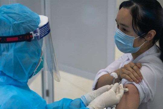 Cà Mau đề nghị Bộ Y tế hỗ trợ khẩn cấp 1.320.900 liều vaccine Pfizer