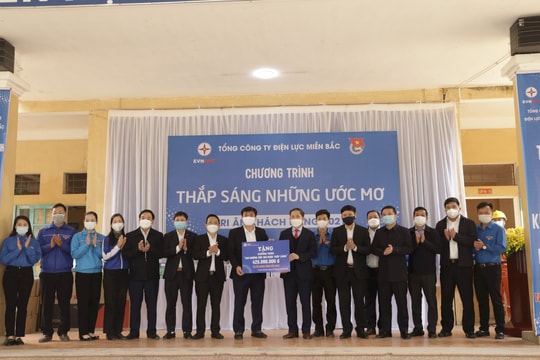Tổng công ty Điện lực miền Bắc triển khai nhiều hoạt động trong Tháng tri ân khách hàng năm 2021
