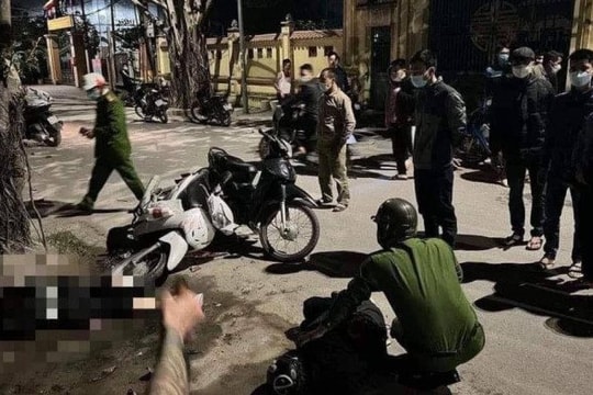 Cô gái bị thanh niên chặn đường, đâm tử vong