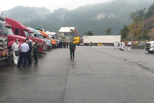 Lạng Sơn tiếp tục  giảm phí sử dụng hạ tầng các cửa khẩu