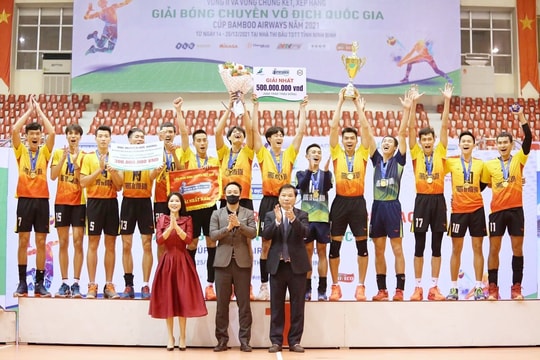 VCK Giải bóng chuyền Vô địch Quốc gia Cúp Bamboo Airways 2021: Thông tin FLC và Tràng An Ninh Bình vô địch