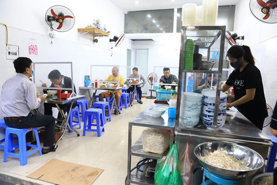 Quận Long Biên áp dụng biện pháp phòng chống dịch theo cấp độ 3