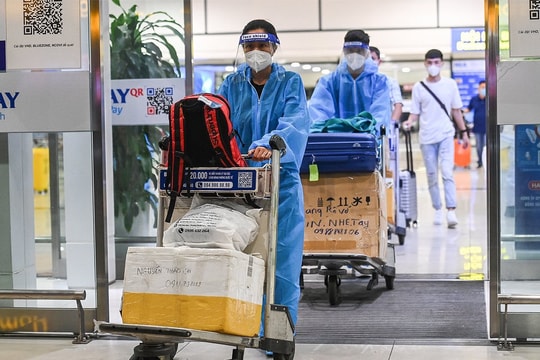 Bỏ quy định xét nghiệm với hành khách bay từ TP.HCM, Cần Thơ