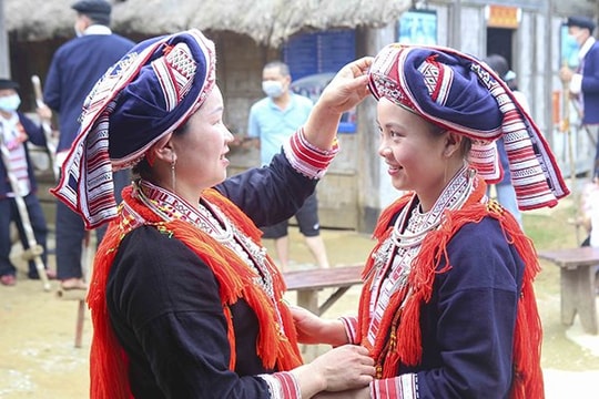 'Hương xuân vùng cao' tại Làng Văn hóa Du lịch các dân tộc Việt Nam