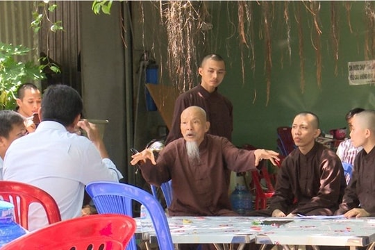 Khởi tố ông Lê Tùng Vân và 3 người khác tại “Tịnh thất Bồng Lai”