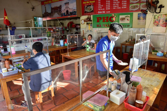 Tây Hồ, Thanh Trì cho phép bán hàng ăn uống tại chỗ