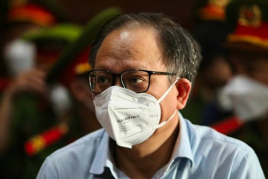 Ông Tất Thành Cang lĩnh án 10 năm tù