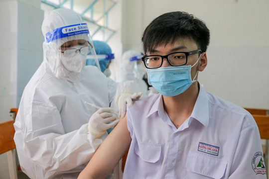 Thần tốc tiêm vắc xin phòng, chống dịch Covid-19