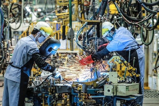 Những yếu tố thúc đẩy GDP Việt Nam 2022 tăng 7,5% 