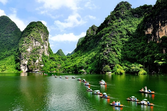 Khu du lịch sinh thái Tràng An bán vé trở lại từ mùng 2 Tết