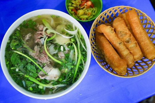 Hà Nội lọt top điểm đến thế giới cho người mê ẩm thực