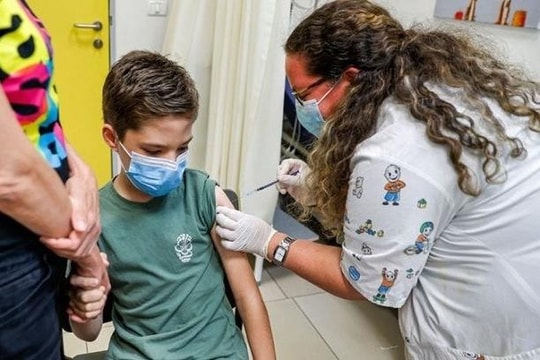 Tin vắn thế giới ngày 21/1: Israel sẽ triển khai tiêm mũi vaccine COVID-19 thứ ba cho trẻ em 5-11 tuổi