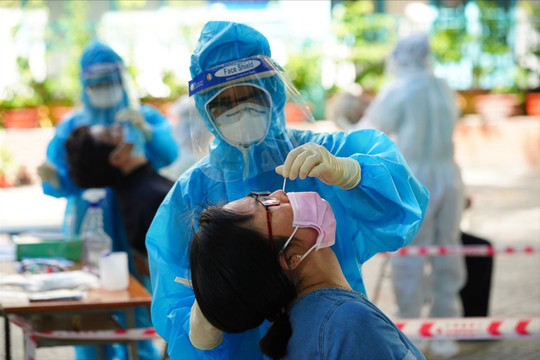 Hưng Yên xét nghiệm Covid-19 tất cả người dân về quê ăn Tết
