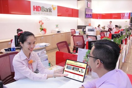Đổi mới toàn diện, HDBank báo lãi 8.070 tỷ tăng 39%
