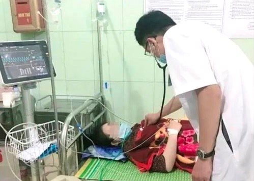 Sốc phản vệ sau khi ăn mì tôm