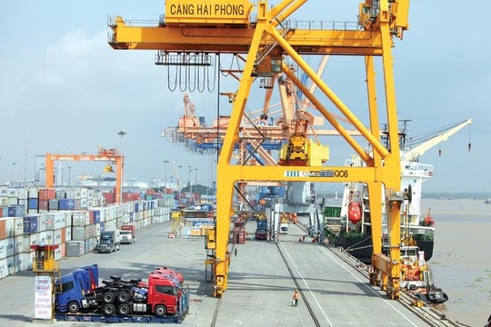 Dự báo kinh tế Việt Nam 2022 tăng trưởng hình chữ U