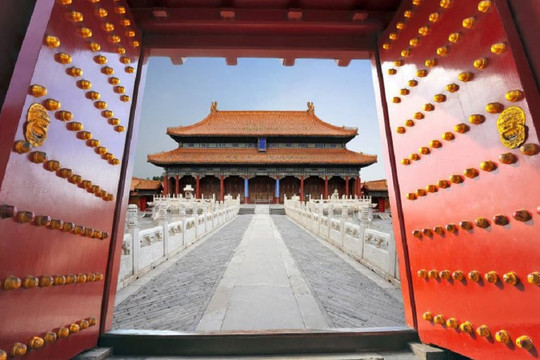 Đây được coi là bảo vật trên cổng Tử Cấm Thành, tại sao không thể tùy ý chạm vào nó?