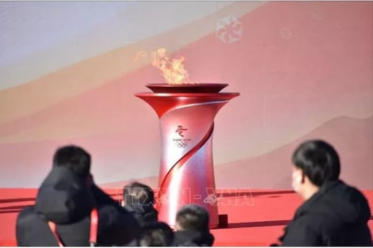 Khai mạc Olympic mùa đông Bắc Kinh 2022 diễn ra tại SVĐ "Tổ chim"