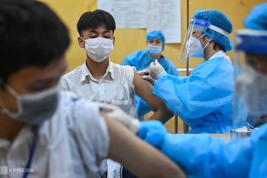 Bộ Y tế: 'Không bắt buộc tiêm vaccine Covid cho trẻ 5-11 tuổi'