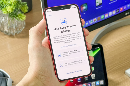 Lý do iPhone 11 không thể mở khóa Face ID với khẩu trang