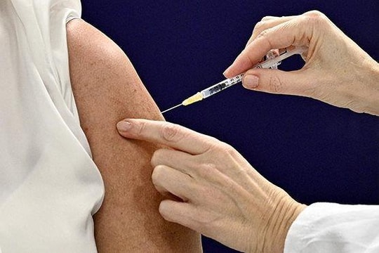 Tin vắn thế giới ngày 5/2: Áo ban hành luật bắt buộc tiêm vaccine COVID-19