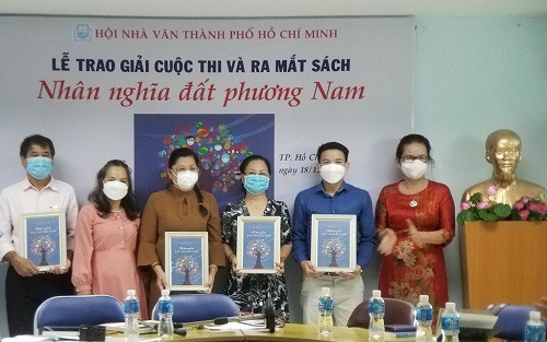 Hội Nhà văn TPHCM phát động cuộc thi “Những hy sinh thầm lặng”