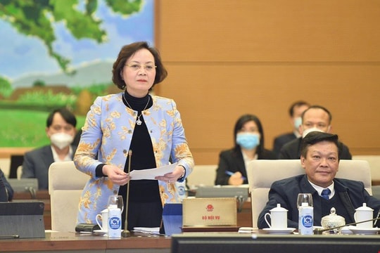 100% đại biểu tán thành và biểu quyết thông qua việc thành lập thành phố Phổ Yên- Thái Nguyên