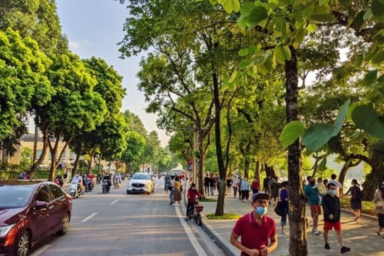 Hà Nội dự kiến mở lại phố đi bộ Hồ Gươm vào tháng 3

