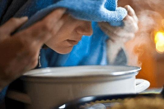Không nên lạm dụng xông mũi, họng vì dễ gây tổn thương niêm mạc đường thở