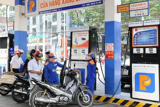 Giá xăng cán mốc 26.280 đồng/lít