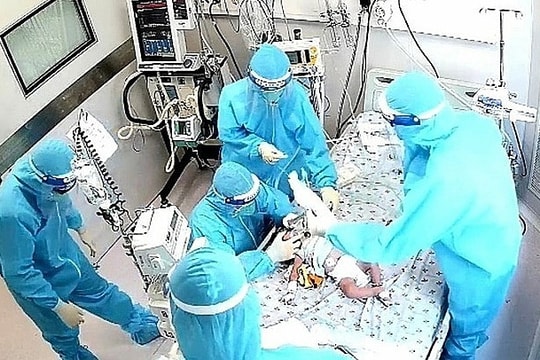 Bộ Y tế sửa phác đồ điều trị Covid-19 trẻ em