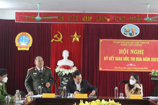 TAND tỉnh Thừa Thiên Huế ký giao ước thi đua Khối Nội chính năm 2022